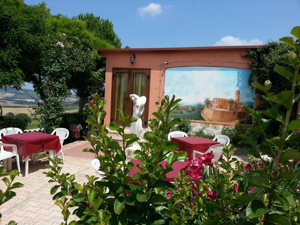 Azienda Agrituristica Piccolo Ranch San Pietro  Екстериор снимка